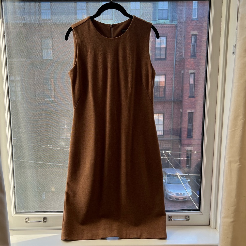 J. McLaughlin classic shift dress, Size S, perfect condition